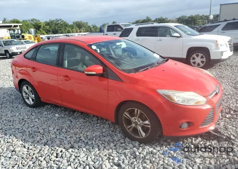 2014 Ford Focus Se z USA, uszkodzony, nr VIN 1FADP3F20EL282398